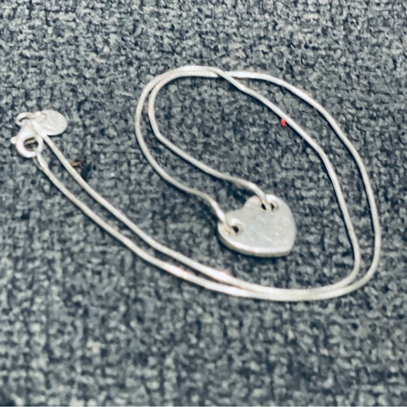 TIFFANY & CO.SterlingSilver 925 Heart Necklace made in Italy - Picture 6 of 13
